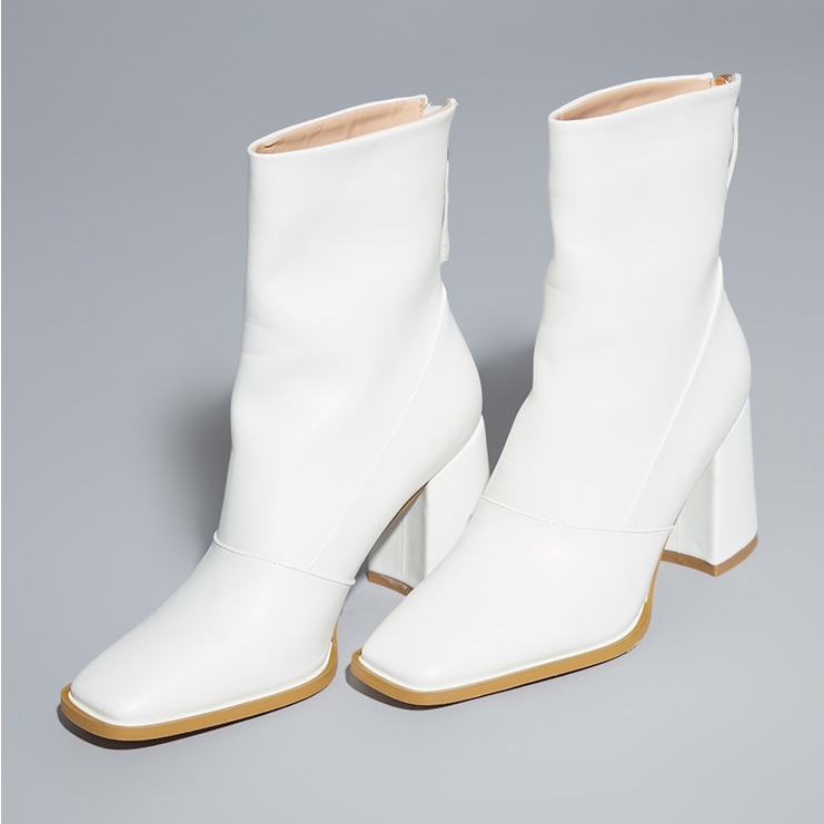Prettylittlething Size 4 White Faux Leather Ankle Boots